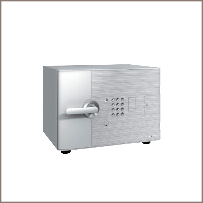 DFS1L-E: 484Wx467Dx372H, NET WT. : 58 Kgs. CAPACITY : 19.5 Liters ACCESSORIES : 1 Tray JIS FIRE RATING : 1 Hr.